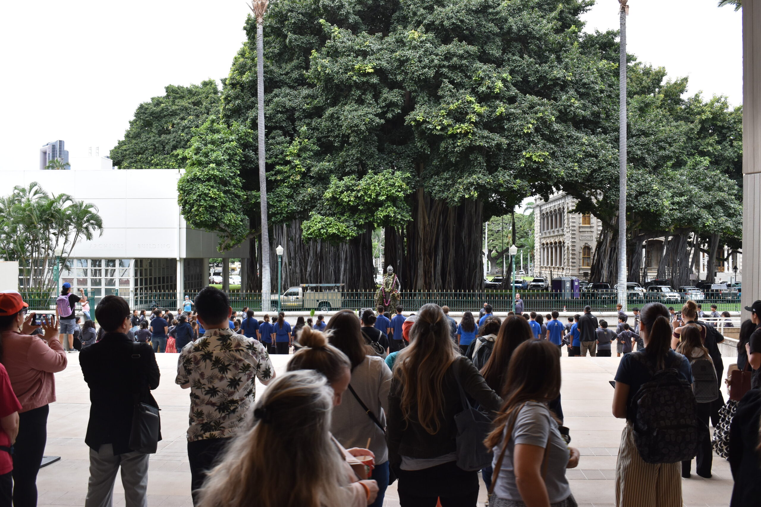 Crowds gather outside of the State Capitol for opening ceremonies of the 2026 Hawaiʻi State Legislature.