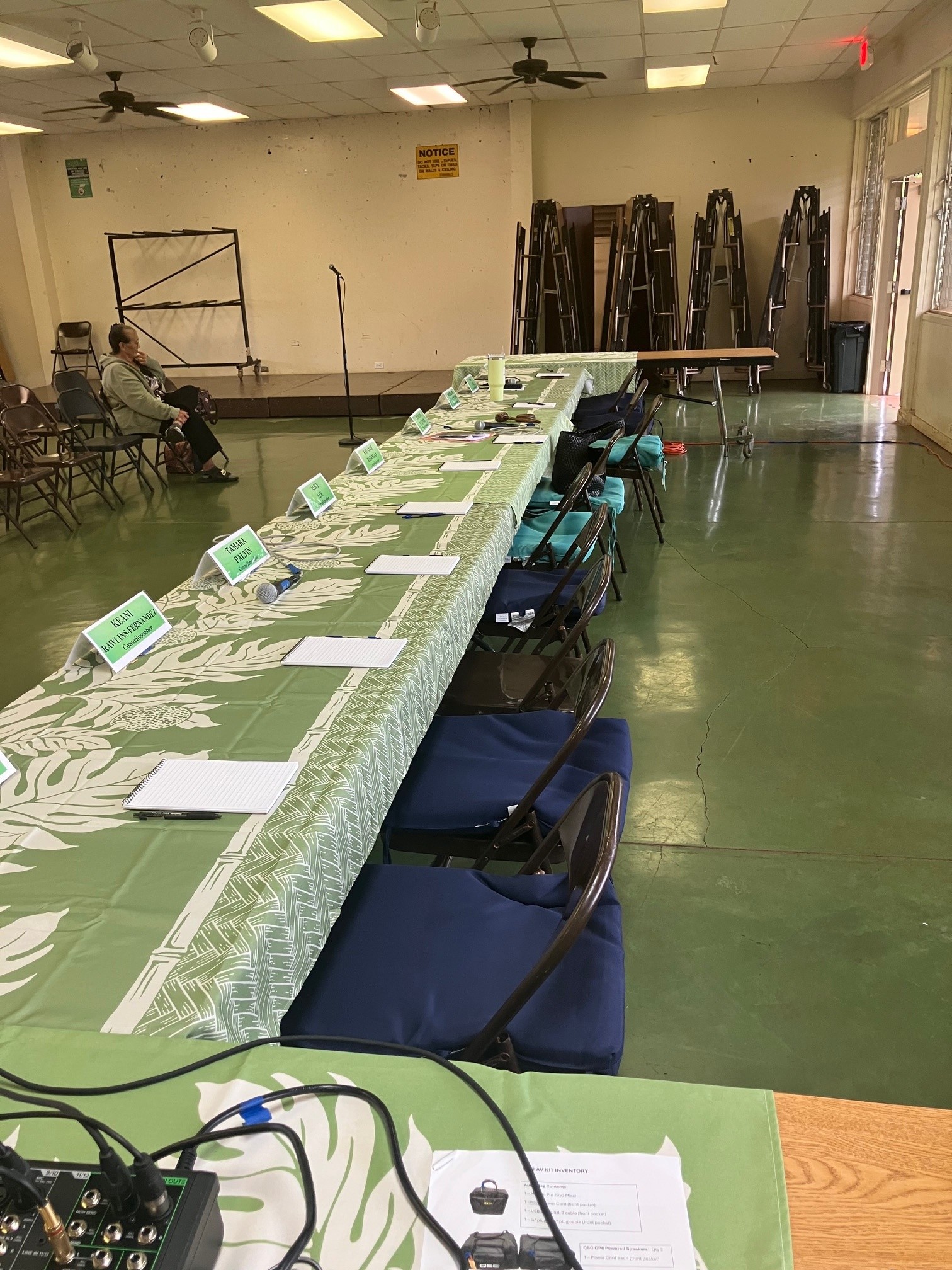 Councilmembers listen to testimony at the FY 27 Makawao-Haʻikū-Pāʻia Evening Budget Meeting